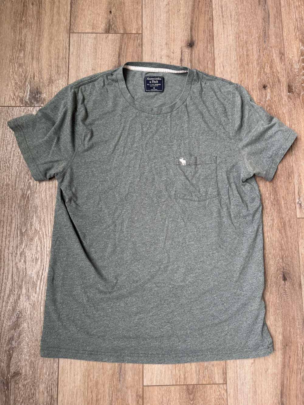 Vintage Abercrombie & Fitch AF Heathered Green Gray Pocket Tee Men’s Medium Y2K